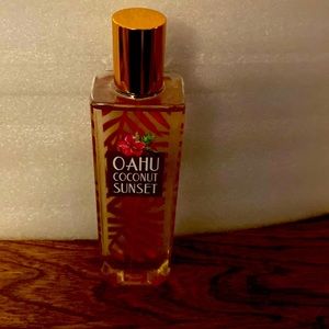 Oahu Coconut Sunset Bath and Bodywork Mist